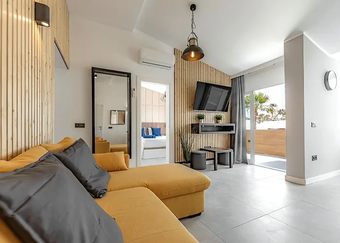 Luxury In Island Village. * Costa Adeje (Tenerife)